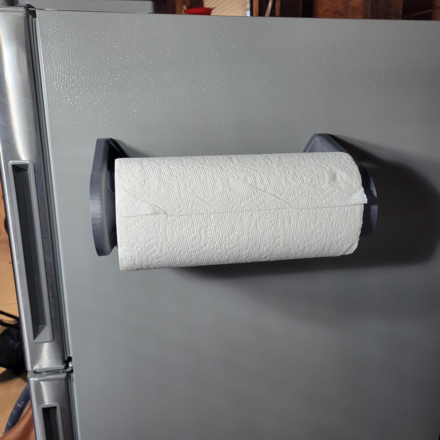 Magnetic Paper Towel Holder - Versatile Horizontal & Vertical Mount for Kitchen, Garage, or Office