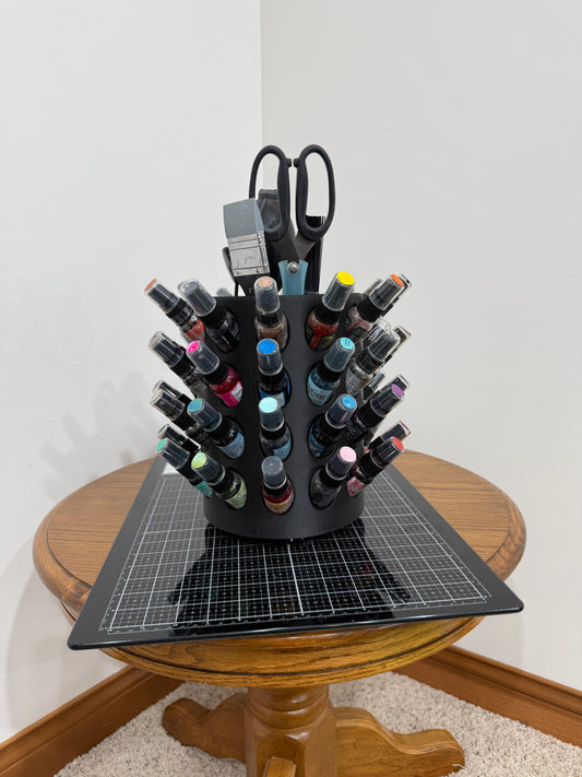 Distress Oxide Spray Carousel showing all colors visible