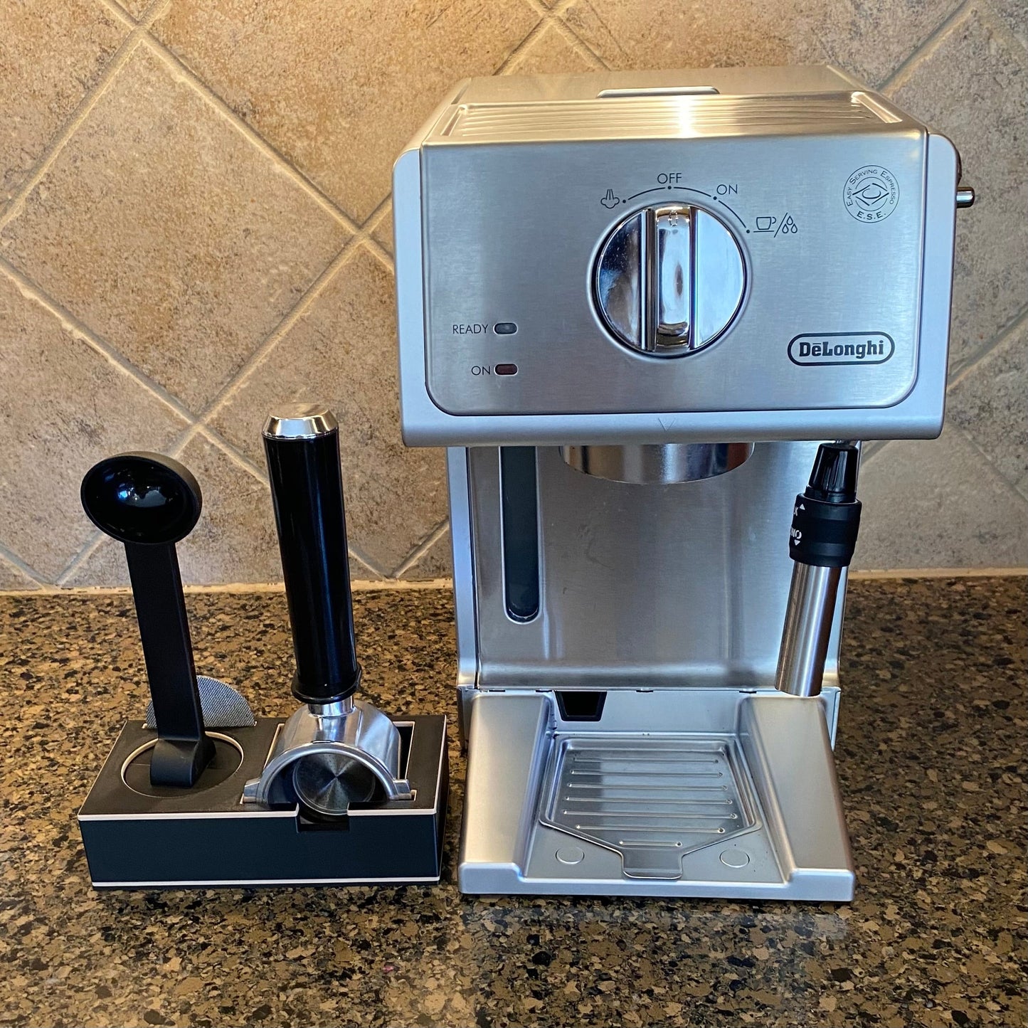 51mm Mini espresso accessories holder showing portafilter and tamper slots