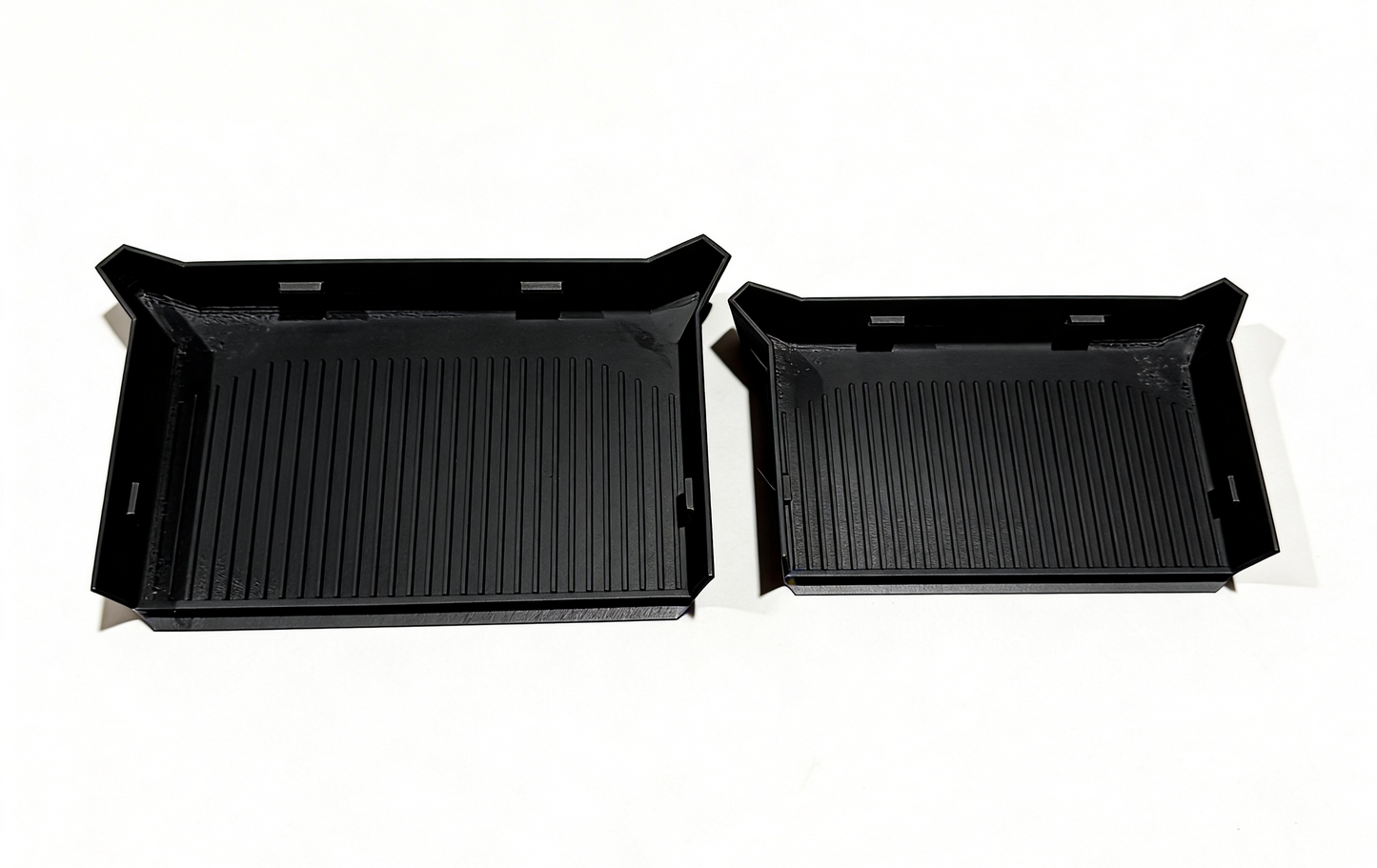 Multi-Purpose Craft Cleanup Tray with Pour Corners & Non-Slip Feet (Set of 2)